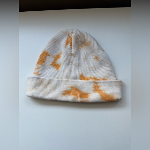 Herschel Elmer Tie Dye Beanie Toque - Picture 2 of 7